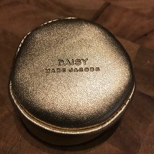 Marc Jacobs DAISY coin purse